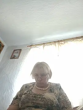 Elena_Beautiful784