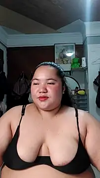 LianaCruzado webcam