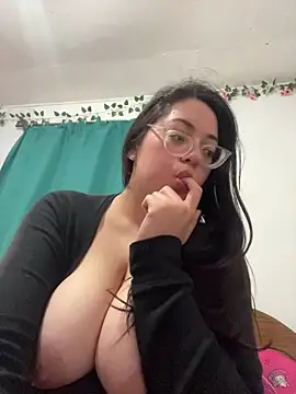 indiegirl666 webcam