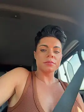 LukeLouHarvey live webcam