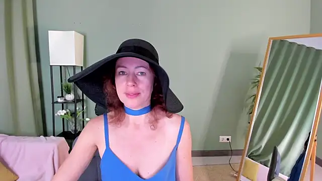 LeticiaRomano live webcam show