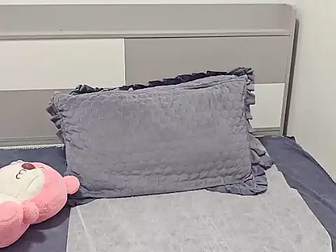 F-xiajiaoo live webcam show