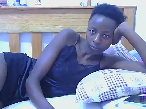 zuhura69 webcam