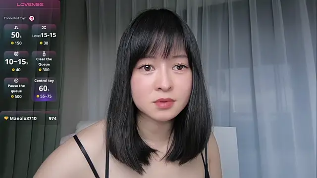-Yuko- live cam on StripChat