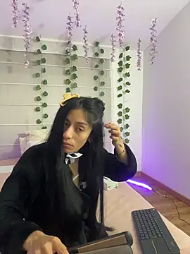 Lucyjoi webcam