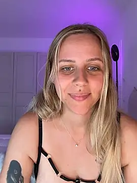 lunawolf21 webcam