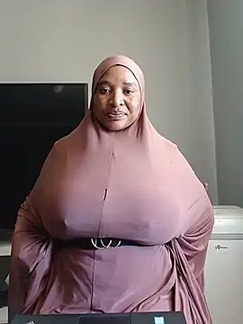 Sweetbxxx24 webcam