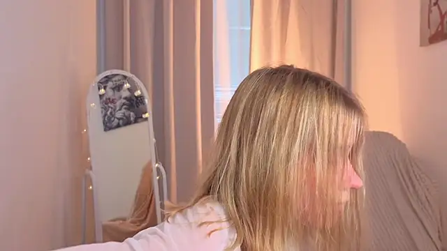 MilanaRayy webcam