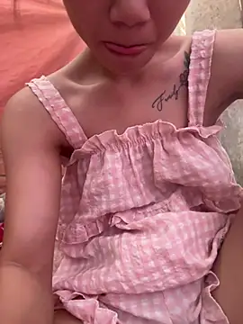 Vi_sexyy webcam