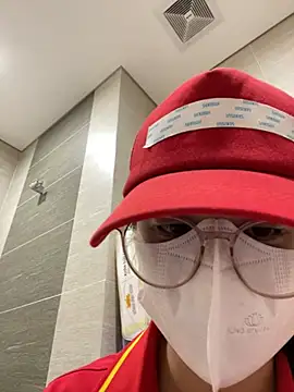 Sneaky_Cumshoot