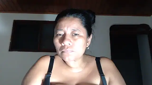 adrixxx38 webcam