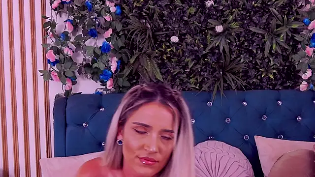 CherryMuse_ webcam