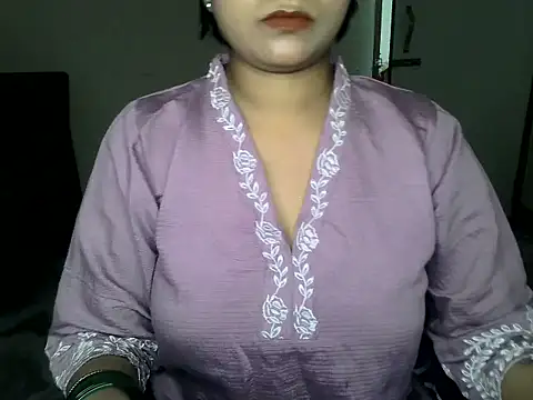 suhana-singh webcam