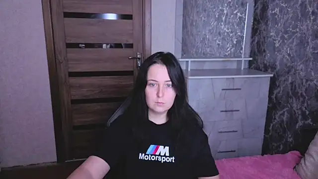 Kristy-Max webcam