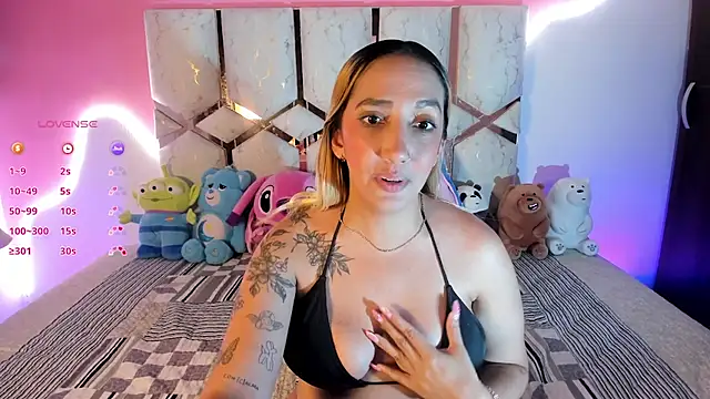 Amanda_klaire webcam