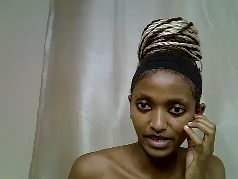 Qute_nimple webcam