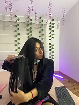Lucyjoi webcam