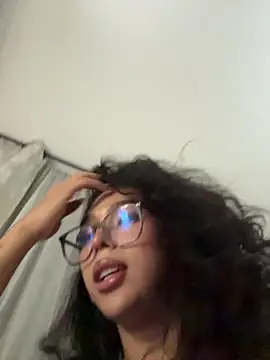 Samantha_Bernardo webcam