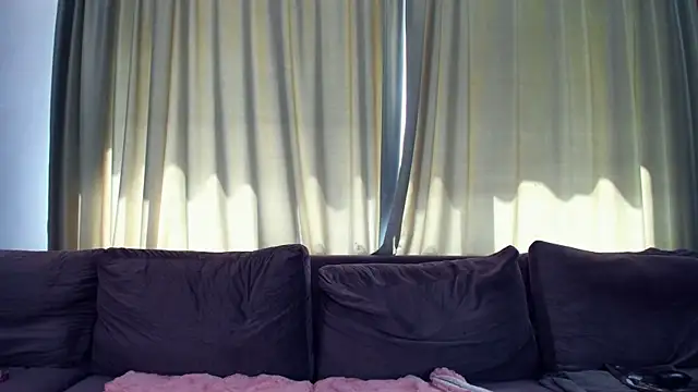 LaraStone69 webcam
