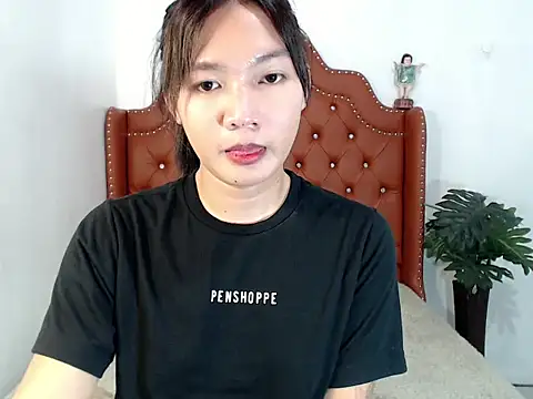 Redthai_Subha webcam