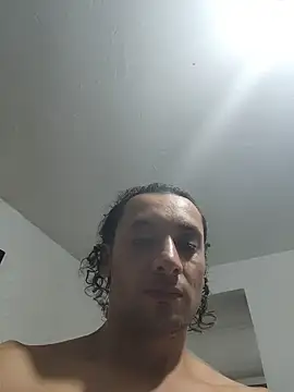 CrimsonRavens webcam