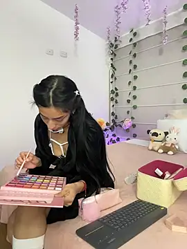 Lucyjoi webcam