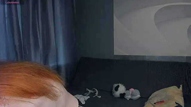 TarynPalek webcam