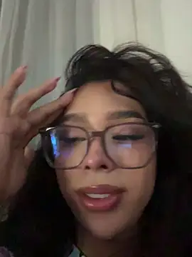 Samantha_Bernardo webcam