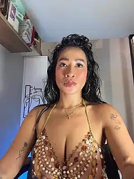AsianMilfSheryl
