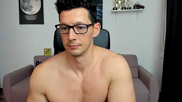 BrutusK08 webcam