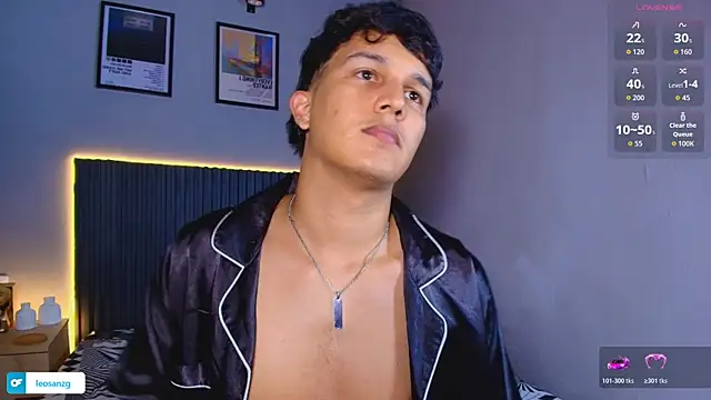 Leo_Savage_ webcam