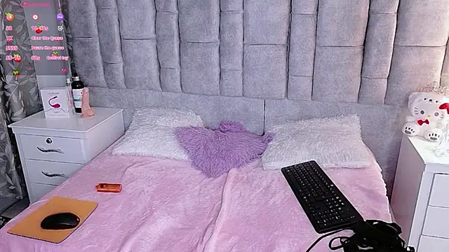 Ayla_Han webcam