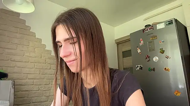 ZaraGuyette webcam
