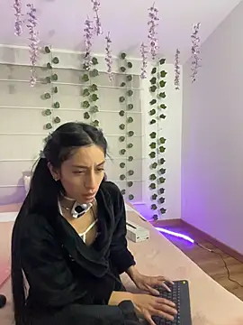 Lucyjoi webcam