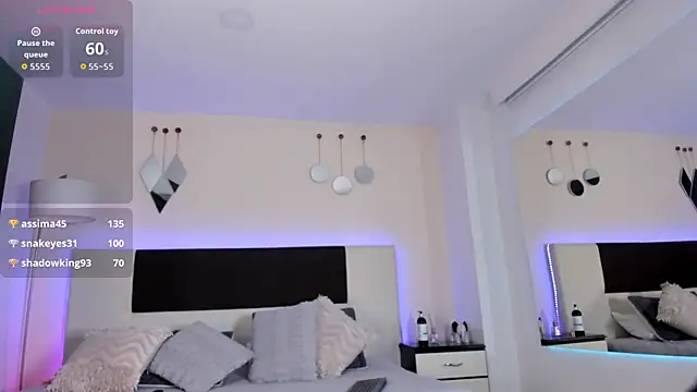 Sky_Loren webcam