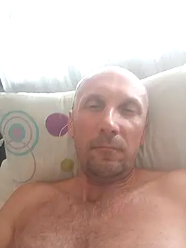 Blacklabel82 webcam