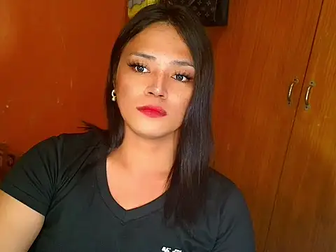 urtransmistressx webcam