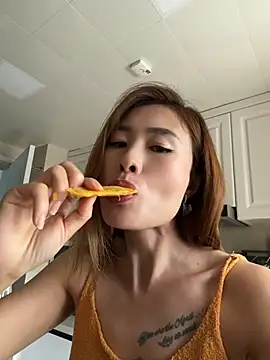 okgirl_23 (F milf) - 本周内完成免费控制三分钟
