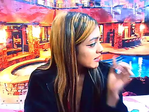 IndianPretty14u2Luv webcam
