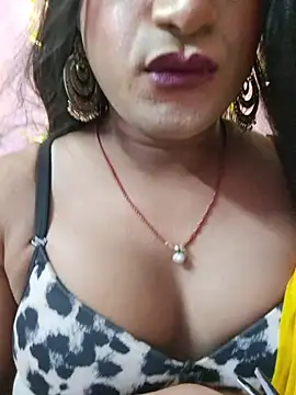 glitchwaligirl Live Webcam on Stripchat