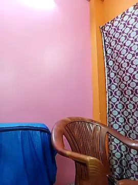 Hotpuja25 live cam