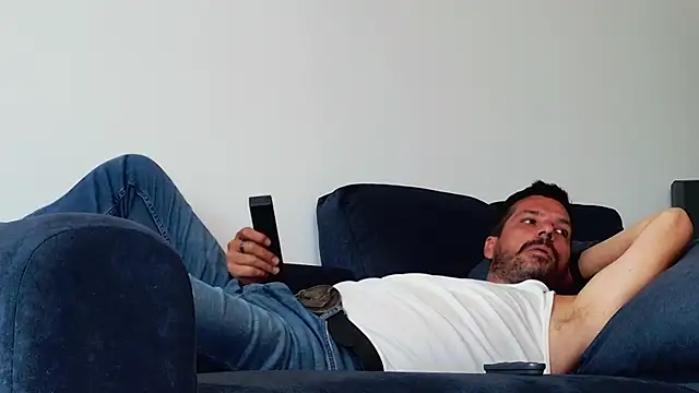 ChrisKox live sex cam