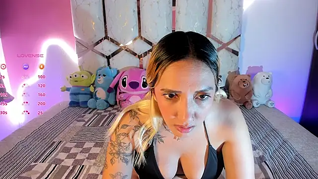 Amanda_klaire webcam