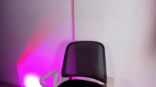 CandyLatinHott webcam