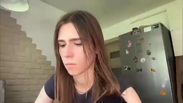 ZaraGuyette webcam