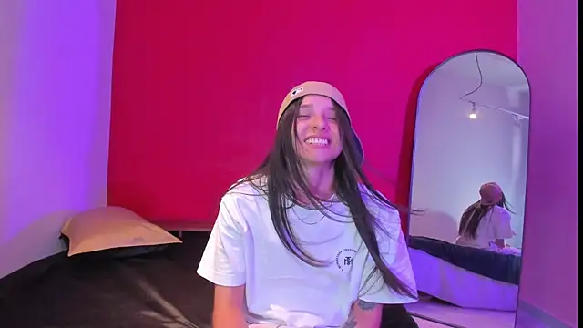 victoria_zaenzz webcam