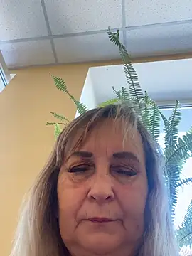 Irina2909@xh webcam