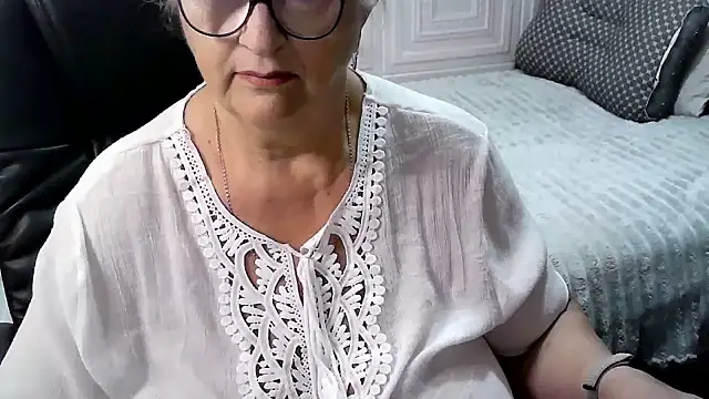 LolkaAlyss webcam