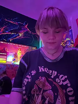 Cutiepiespanks live cam