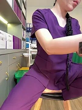 secretly_masturbating live webcam show